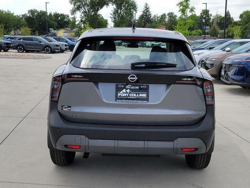Gun Metallic 2026 Nissan Kicks S