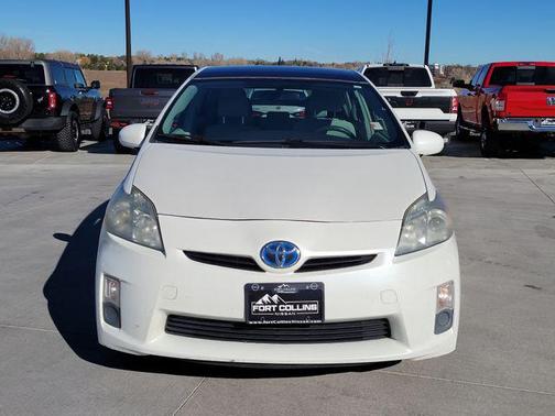 2010 Toyota Prius III