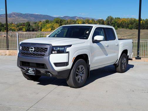 Glacier White 2026 Nissan Frontier SV