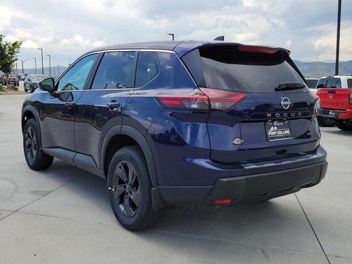Deep Ocean Blue Pearl 2026 Nissan Rogue SV