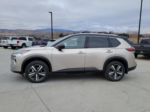 2025 Nissan Rogue SL