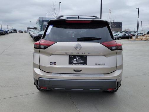 2025 Nissan Rogue SL