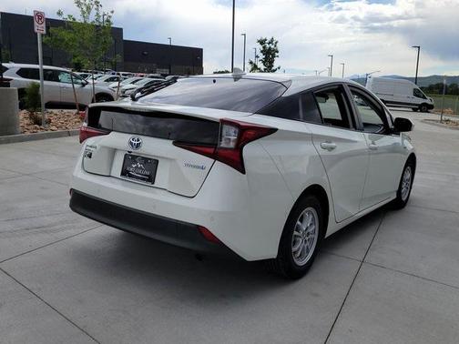 2019 Toyota Prius XLE