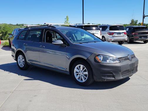 Platinum Gray Metallic 2016 Volkswagen Golf SportWagen TSI S 4-Door