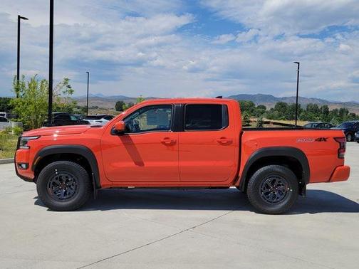 2025 Nissan Frontier PRO-4X