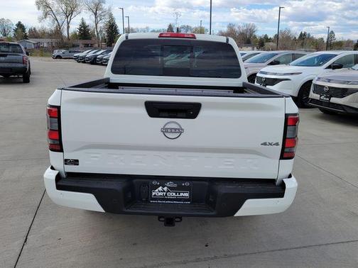 Glacier White 2026 Nissan Frontier SV