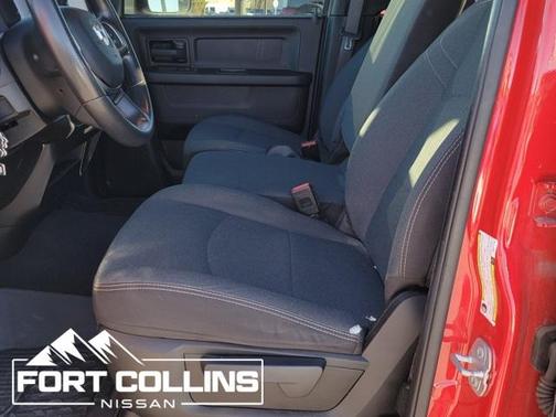 2022 RAM 2500 Tradesman Crew Cab 4x4 6'4' Box