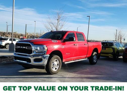 2022 RAM 2500 Tradesman Crew Cab 4x4 6'4' Box