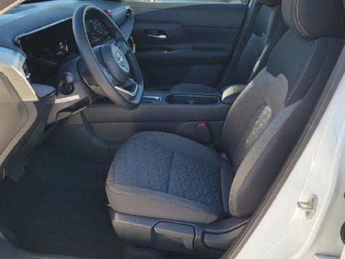 Fresh Powder 2027 Nissan Kicks SV