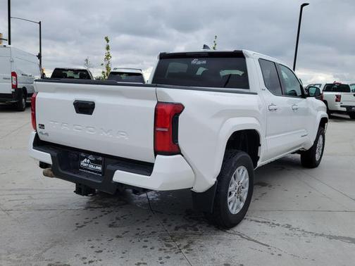 Ice Cap 2024 Toyota Tacoma SR5