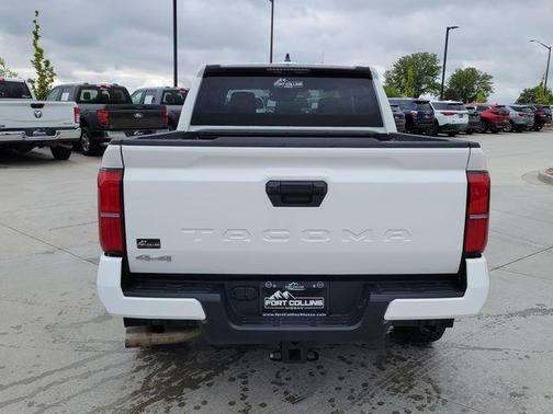 Ice Cap 2024 Toyota Tacoma SR5