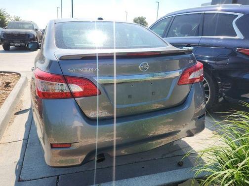 Gun Metallic 2015 Nissan Sentra SR