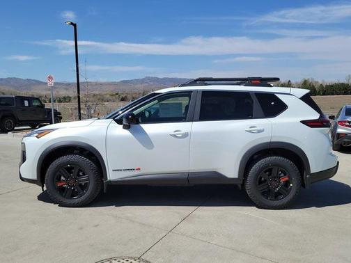2025 Nissan Rogue Rock Creek