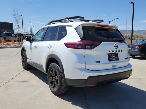 2025 Nissan Rogue Rock Creek