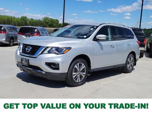 2020 Nissan Pathfinder S 4WD