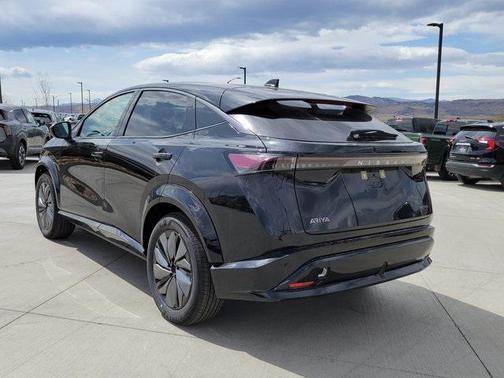2025 Nissan ARIYA ENGAGE