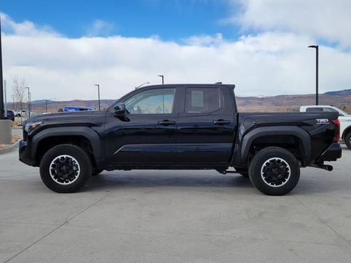 2024 Toyota Tacoma TRD Off Road