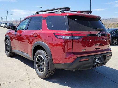 2025 Nissan Pathfinder Rock Creek 4WD