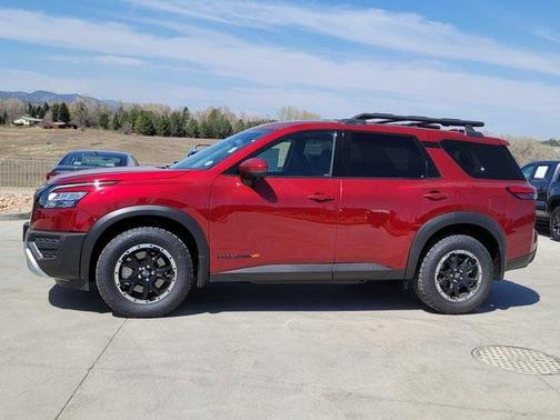 2025 Nissan Pathfinder Rock Creek 4WD