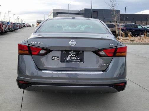 2022 Nissan Altima 2.5 SV
