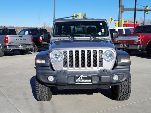 2020 Jeep Gladiator Sport S