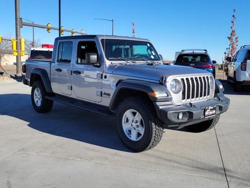 2020 Jeep Gladiator Sport S