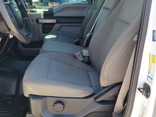 OXFORD WHITE 2019 Ford F-250 XLT