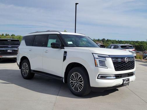 Aspen White Tricoat 2026 Nissan Armada SL