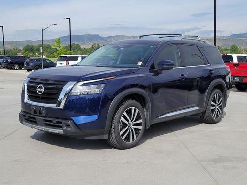 Deep Ocean Blue Pearl 2023 Nissan Pathfinder Platinum 4WD