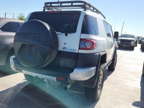 Iceberg White 2013 Toyota FJ Cruiser Base