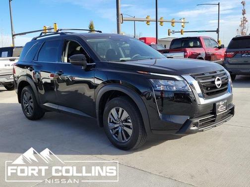 2025 Nissan Pathfinder SV 4WD