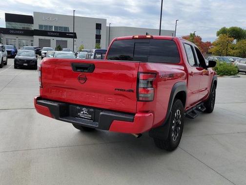 2024 Nissan Frontier PRO-4X