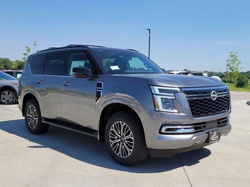 2025 Nissan Armada Platinum 4WD