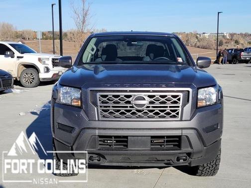 2023 Nissan Frontier SV