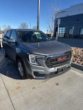 Sterling Metallic 2024 GMC Terrain SLE