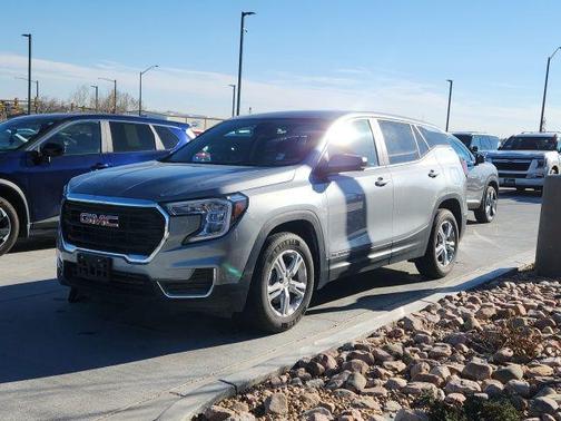 Sterling Metallic 2024 GMC Terrain SLE
