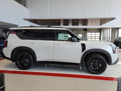 2025 Nissan Armada PRO-4X 4WD