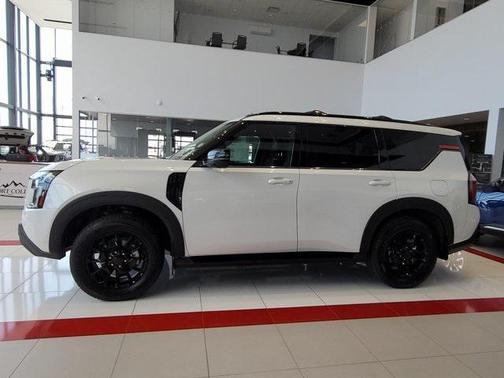2025 Nissan Armada PRO-4X 4WD