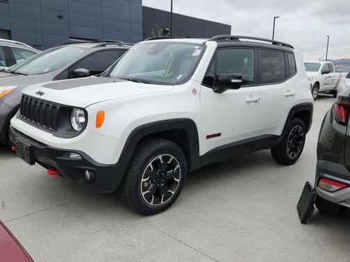 2023 Jeep Renegade Trailhawk