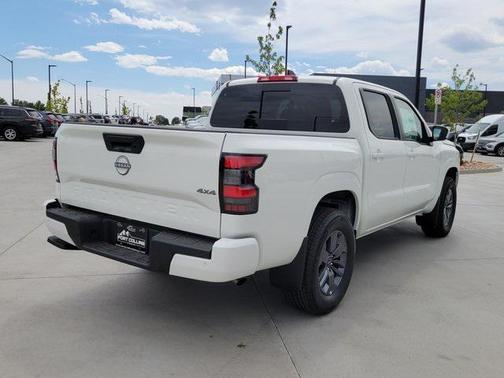 2025 Nissan Frontier SV