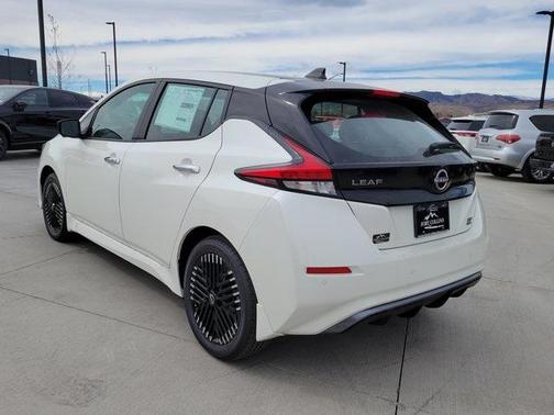 2025 Nissan Leaf SV PLUS