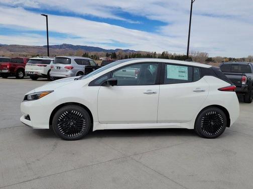 2025 Nissan Leaf SV PLUS