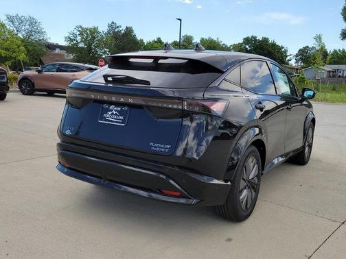 2025 Nissan ARIYA PLATINUM+