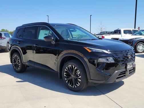 Super Black 2026 Nissan Rogue Dark Armor