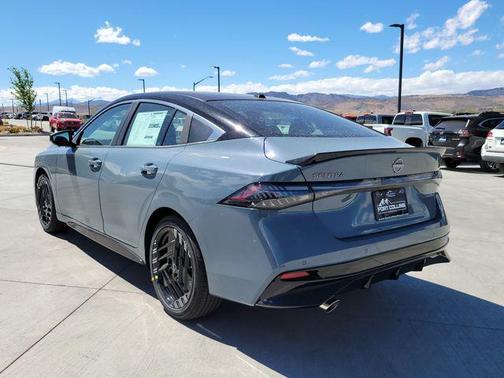 Atlantic Gray Metallic/Super Black 2026 Nissan Sentra SR