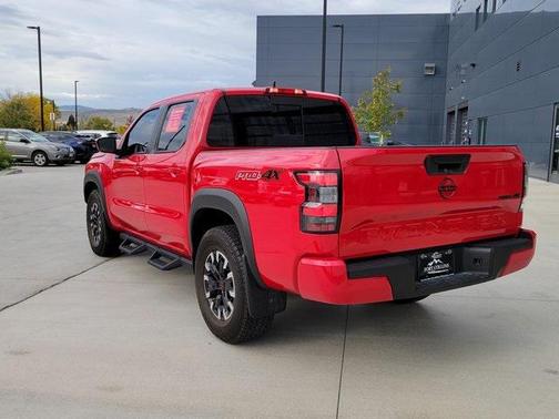 2024 Nissan Frontier PRO-4X