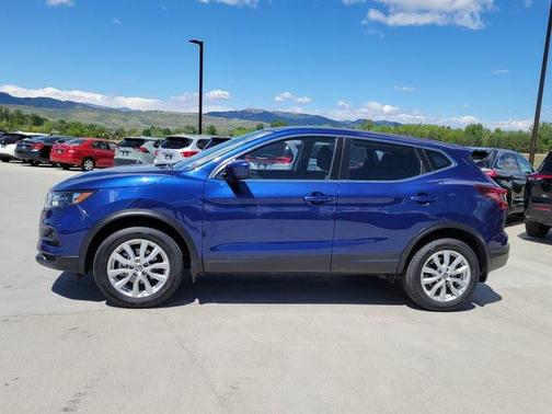2022 Nissan Rogue Sport S