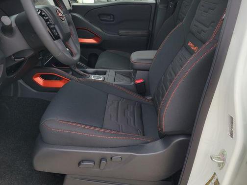 Glacier White 2026 Nissan Frontier PRO-4X