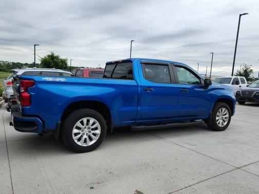 Glacier Blue Metallic 2023 Chevrolet Silverado 1500 Custom