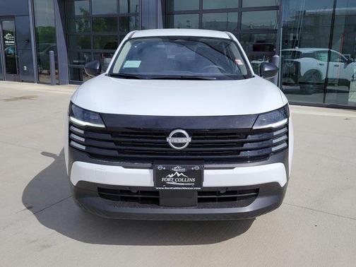 2025 Nissan Kicks S